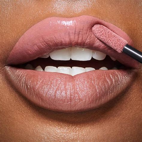The Science Behind the Lasting Power of Urban Decay Vice Liquid Lip in Amulet Shade